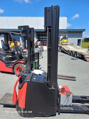 Gabelhochhubwagen mit klappbarer Plattform Hangcha CDD12-AZ3S-L - 1