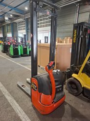 Hochhubwagen Fenwick L12 - 1