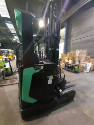 Schubmaststapler Mitsubishi RB14N2L