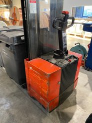 Hochhubwagen mit Deichsel Euroloc 42