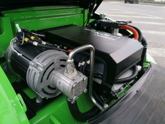 4-Rad Gabelstapler Hangcha XC25i