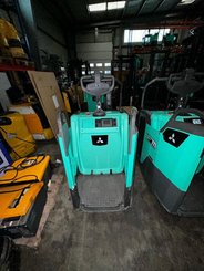 Niederhubwagen Fahrerstand Mitsubishi PBF25N3R MITSUBISHI - 8