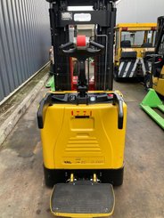 Hochhubwagen Yale MS12X