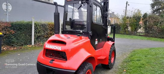 Geländestapler Hangcha TT30-2