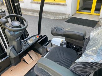 Elektrostapler Mitsubishi FB20AN