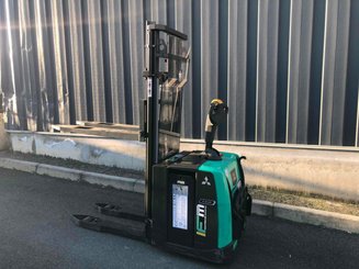 Gabelhochhubwagen mit klappbarer Plattform Mitsubishi SBV12P