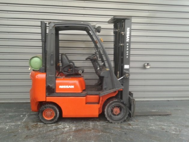 4-Rad Gabelstapler Nissan PDO1A18PQ - 1