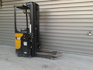Hochhubwagen Fahrerstand Caterpillar NSR20N