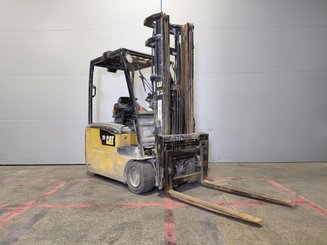 3-Rad Gabelstapler Caterpillar EP20PNT - 1