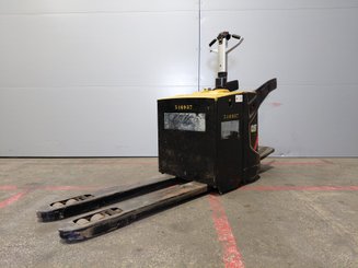 Niederhubwagen Fahrerstand Caterpillar NPV20N2