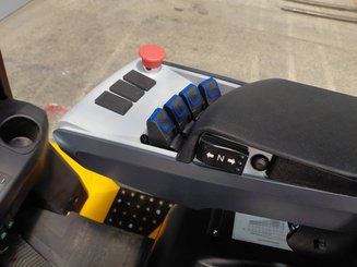 4-Rad Gabelstapler Hangcha XE25Hi ( CPD25-XEY2H2-SI )