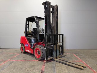 4-Rad Gabelstapler Hangcha XF35G