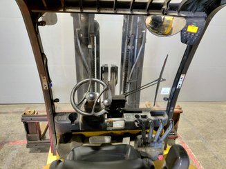 4-Rad Gabelstapler Yale ERP45VL