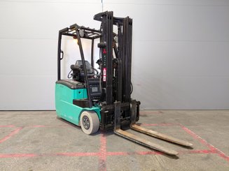 3-Rad Gabelstapler Mitsubishi FB15PNT