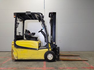 4-Rad Gabelstapler Yale ERP20