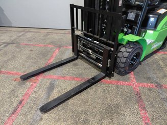 Elektrostapler Hangcha XC25Hi-2 (CPD25-XCY2H-SI)