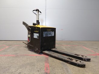 Niederhubwagen Fahrerstand Caterpillar NPV20N2