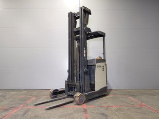 Schubmaststapler Crown ESR 5260