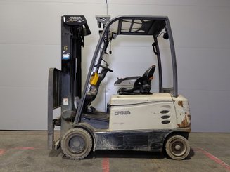 4-Rad Gabelstapler Crown SCF6040-18 - 4