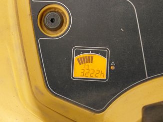 Niederhubwagen Fahrerstand Caterpillar NPV20N2
