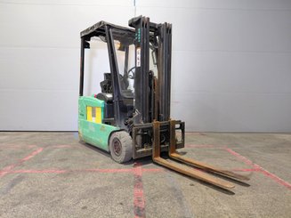 3-Rad Gabelstapler Yale ERP16 ATF