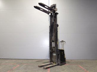 Hochhubwagen mit Deichsel Caterpillar NSP16N2
