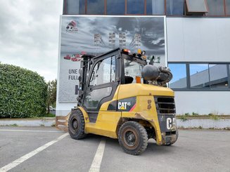 4-Rad Gabelstapler Caterpillar GP45NTD
