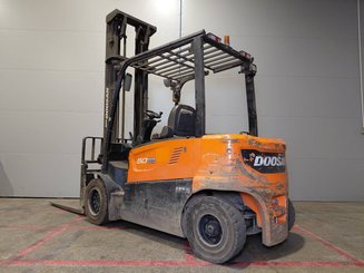 4-Rad Gabelstapler Doosan B50X-7