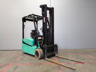 3-Rad Gabelstapler Yale ERP16VTLWB