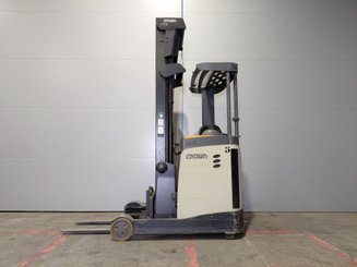 Schubmaststapler Crown ESR 5260