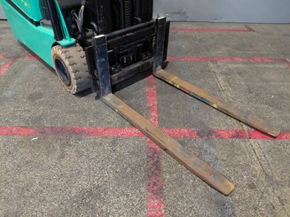 3-Rad Gabelstapler Yale ERP16VTLWB