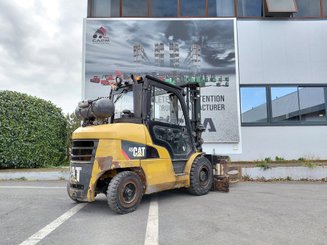 4-Rad Gabelstapler Caterpillar GP45NTD - 3