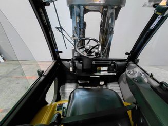 4-Rad Gabelstapler Yale GDP50