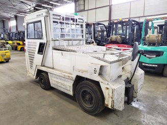 Schlepper Charlatte T135 - 3