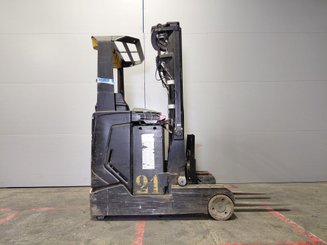 Schubmaststapler Caterpillar NR16N2