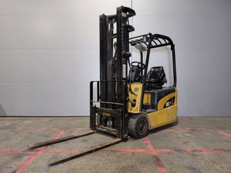 3-Rad Gabelstapler Caterpillar EP16NT