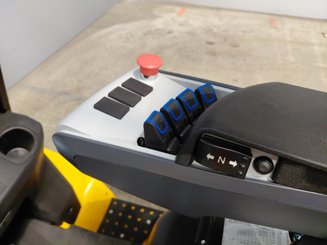 4-Rad Gabelstapler Hangcha XE30Hi ( CPD30-XEY2H2-SI )