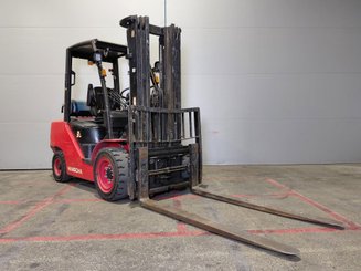 4-Rad Gabelstapler Hangcha XF35G