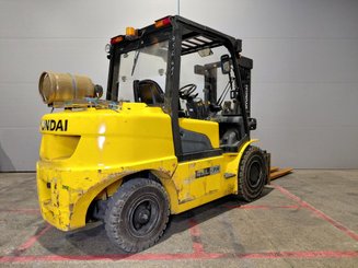 4-Rad Gabelstapler Hyundai 45L-7