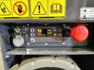 Senkrechtlift Haulotte Star 8S