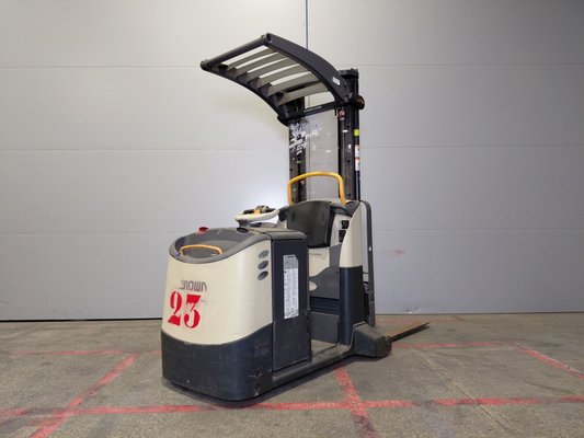 Kommissionierer Crown MPC3040-12 - 1