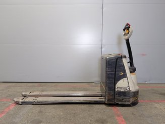 Niederhubwagen mit Deichsel Crown WP3020-2.0 - 5