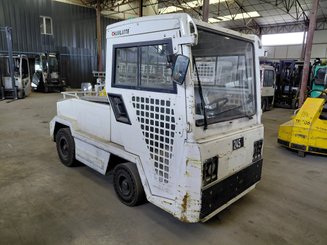 Schlepper Charlatte T135