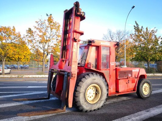 Geländestapler Manitou MC120 - 1