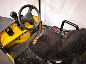 Schlepper Taylor Dunn TT-316-36 