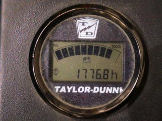 Schlepper Taylor Dunn TT-316-36  - 12
