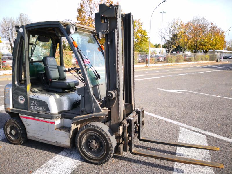 4-Rad Gabelstapler Nissan U1DA20LQ - 1