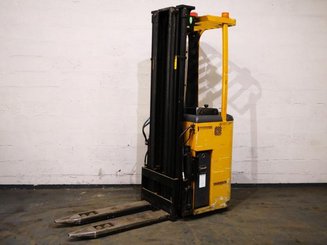 Hochhubwagen Fahrerstand Caterpillar NSR16K