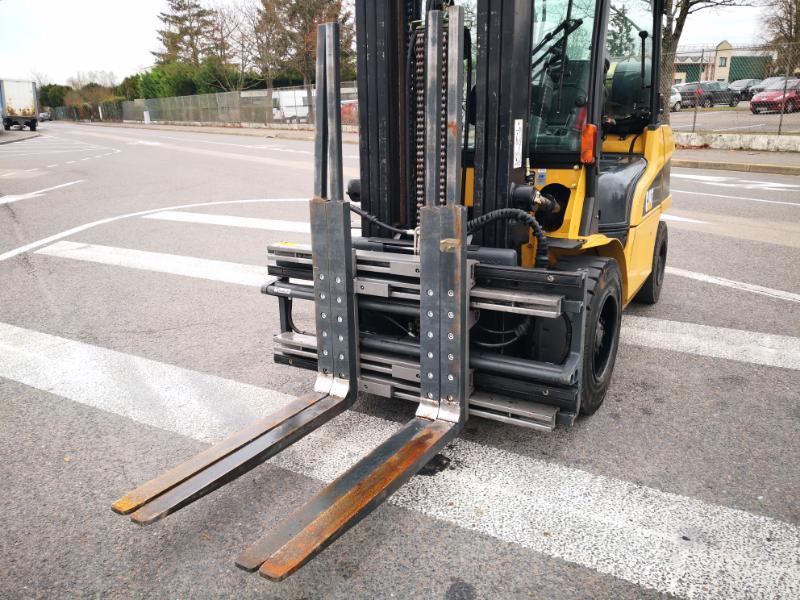 Dreifach-Palettenklammern FQS 1-2 Kaup 2500 - 1
