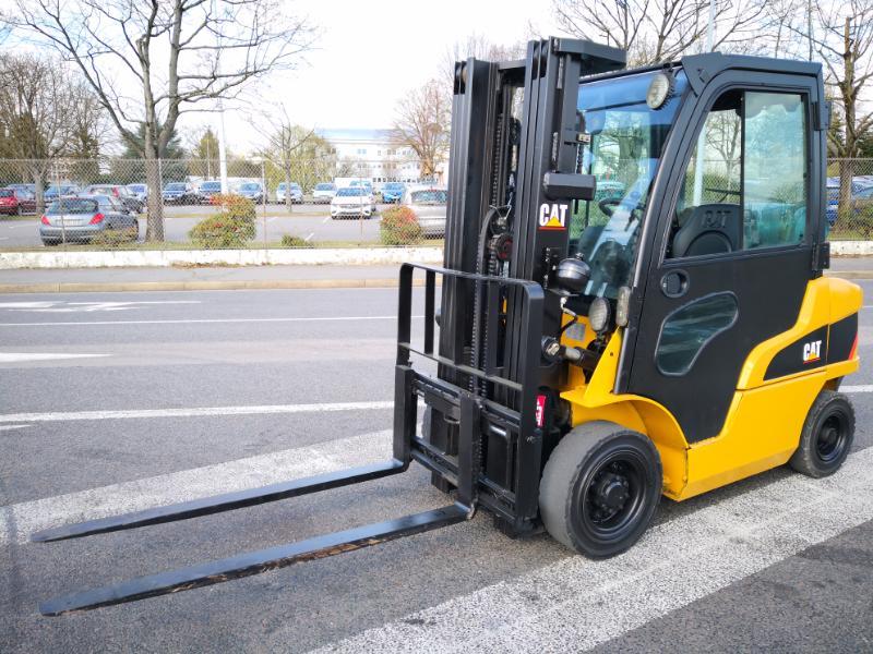 4-Rad Gabelstapler Caterpillar GP25N2 - 1